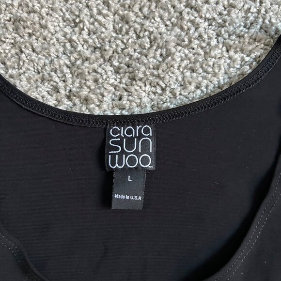 Clara Sunwoo Woman's Sz  Large Sleeveless Black Scoop Neck Tank Top - Picture 3 of 6